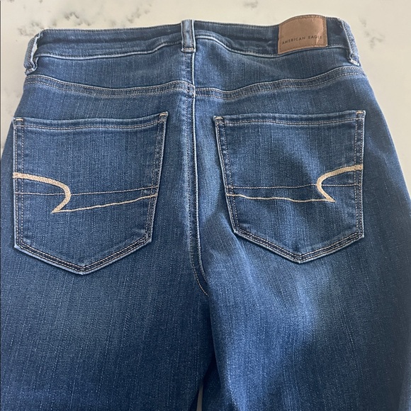 High Rise AE Jeans - Picture 6 of 7